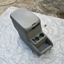 2012-2021 Nissan Nv1500 Nv2500 Nv3500 Center Console Armrest Assembly 969101pa1a 2012-2021 Nissan Nv1500 Nv2500 Nv3500 Center Console Armrest Assembly 969101pa1a