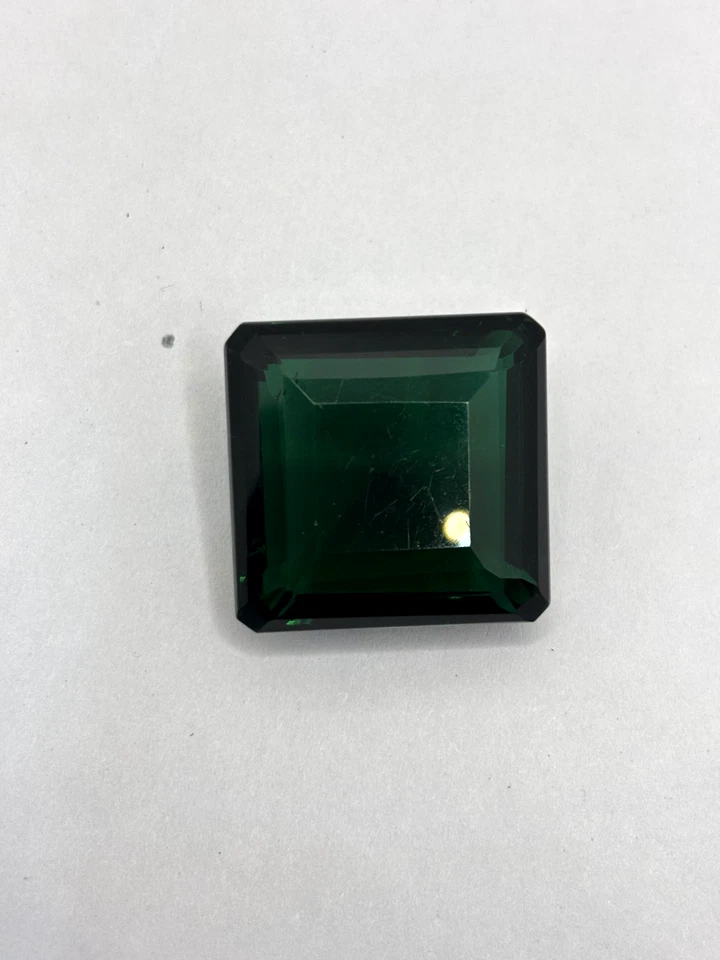 Piedra preciosa suelta natural de 82,10 quilates corte topacio verde Asscher certificada EGL Foto 3 de 4