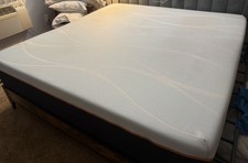 Tempur-Pedic Luxe-Breeze Firm King Mattress