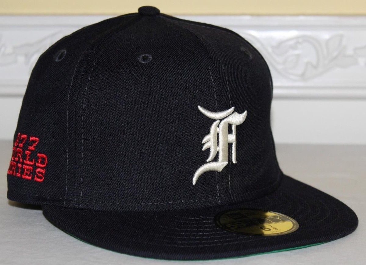 FEAR OF GOD ESSENTIALS New York Yankees NEW ERA 59FIFTY Fitted Hat