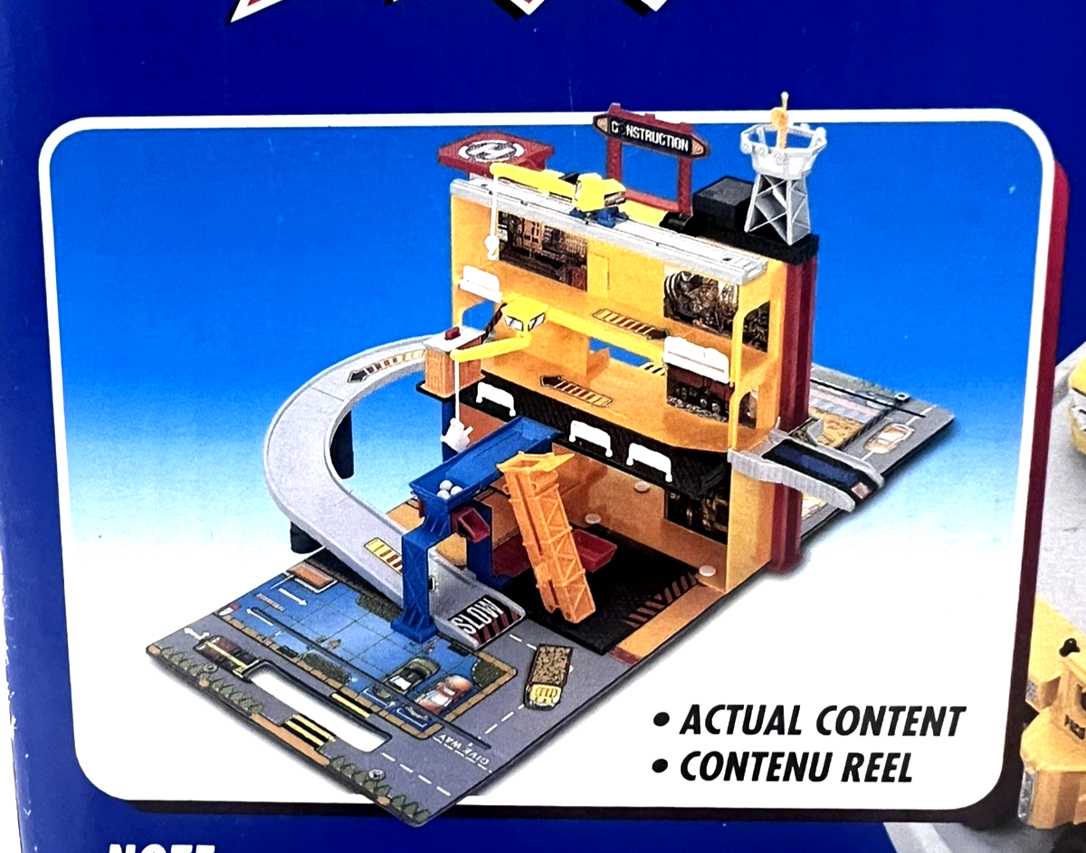 VTG REALTOY ACTION CITY CONSTRUCTION SITE PLAY SET & CAR CASE