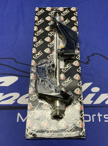 CNC Racing ACCOMAC Engine Fairing Guards Hypermotard 821 2014-2015 TC310B - Picture 20 of 20