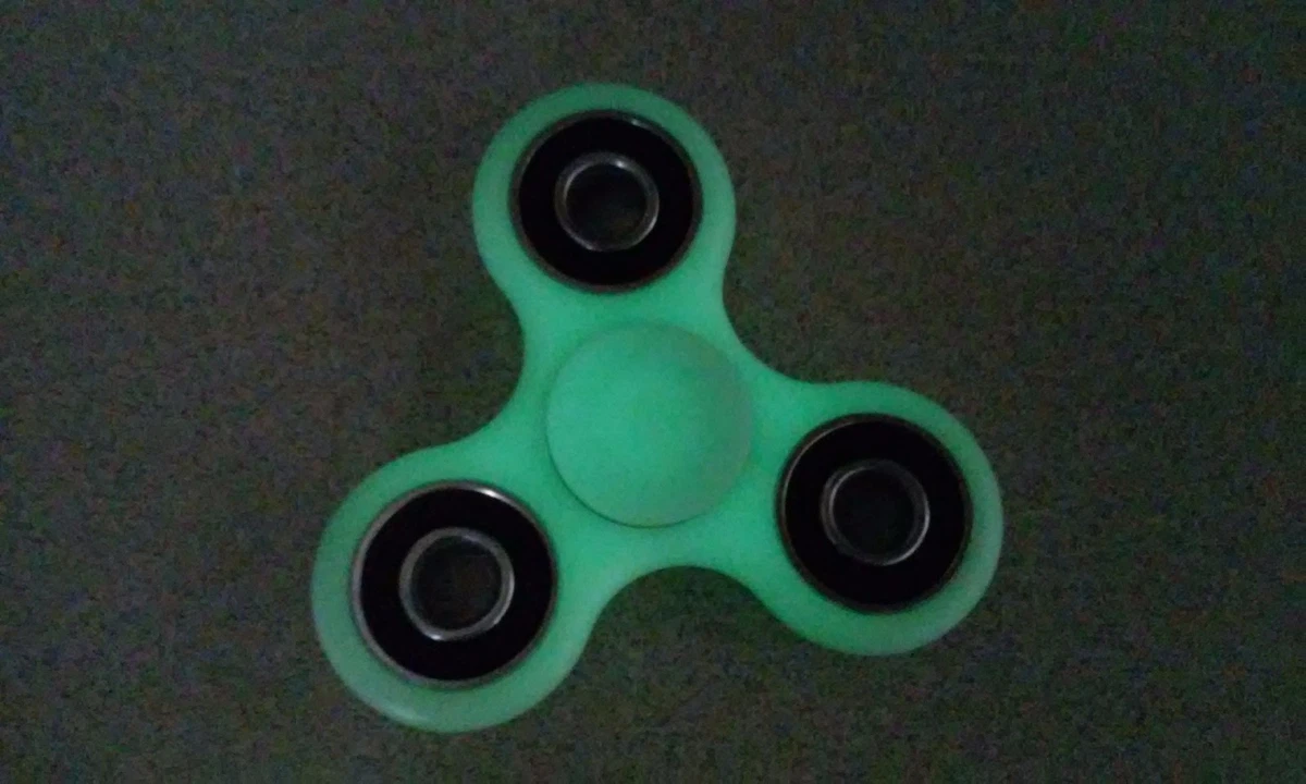 Fidget hotsell spinner ebay