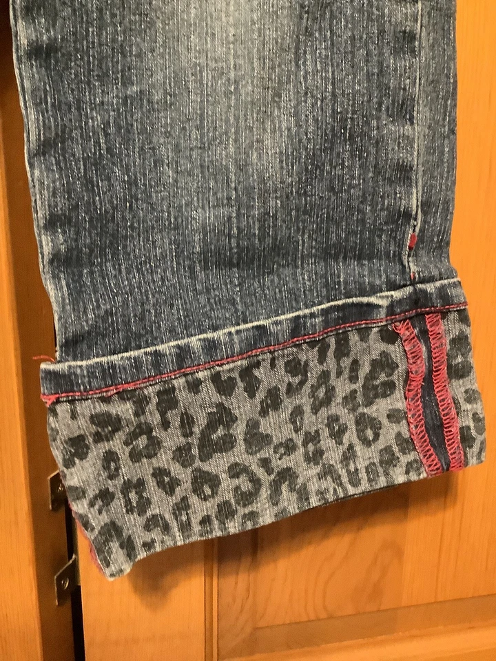 Capris de pierna ancha Circo Girls con corazones rosas talla 8 Foto 3 de 4