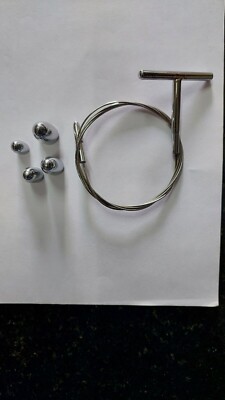 Medico Esegue La Scleroterapia Per Le Vene Varicose Sulle Gambe, Il - Foto 7