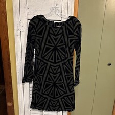 vince camuto Velvet dress Midi size 6