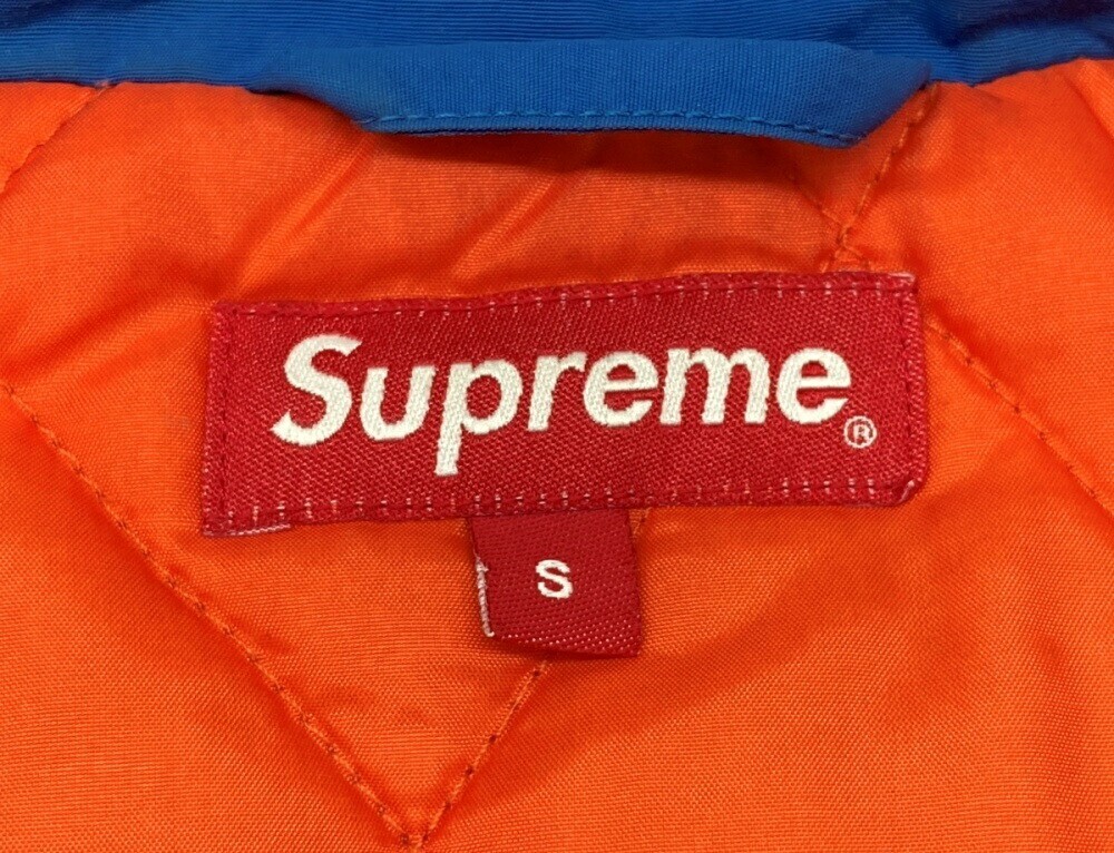 Supreme 19SS Star Puffy Jacket Outerwear Logo Blue Size S Supreme 19SS Star Puffy Jacket Outerwear Logo Blue Size S