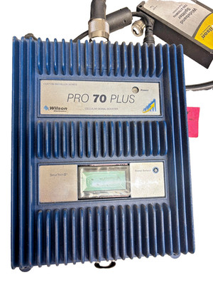 WilsonPro 70 Plus Cell Signal Booster 463127 w/ Wideband Splitter Amplifier