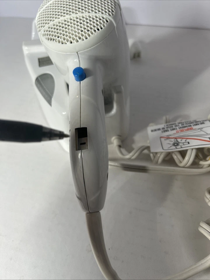 Andis Quiet Turbo Ionic Hair Dryer 1600 Watts Wall Mount Works Missing Switch - Image 3 of 4