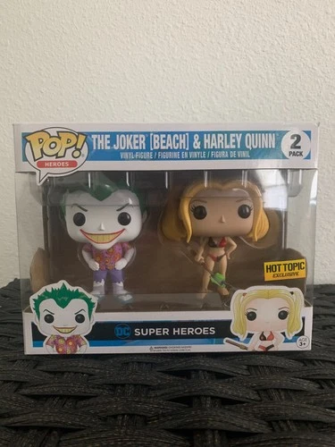 Funko Pop! Vinyl: DC Joker (Beach) & Harley Quinn 2-Pack (Hot Topic)