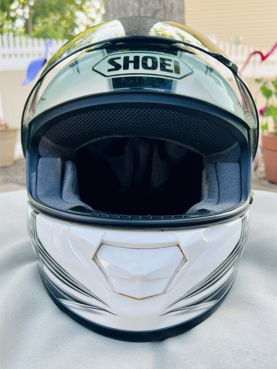Shoei QWEST Diabolical White & Black Full Face Helmet/Dark Tint
