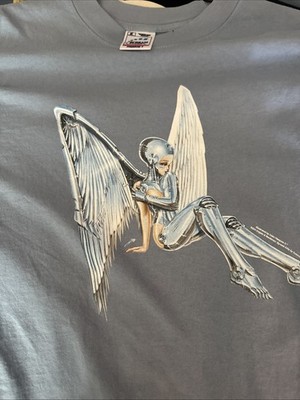 Cosmic Images Tshirt Large Longe Sleeve