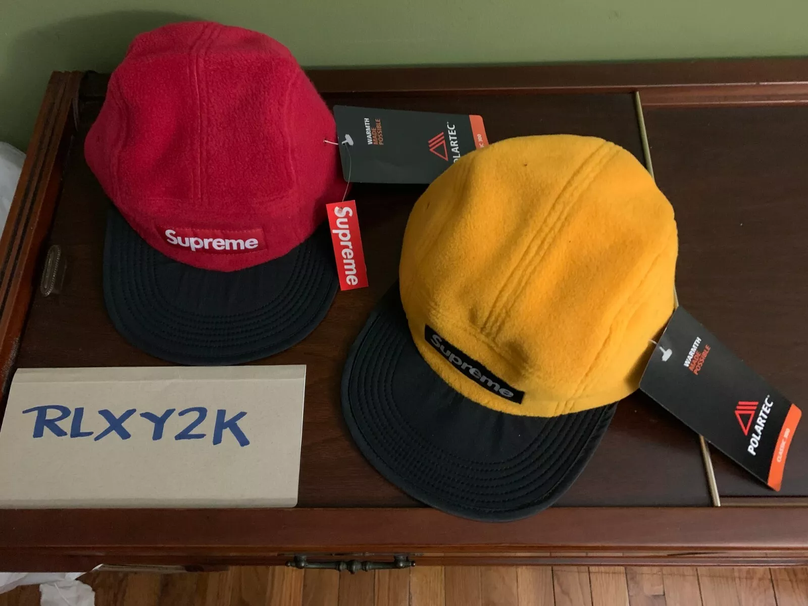Chapeau Supreme NYC Polartec 5 panneaux casquette de camp boîte jaune logo réglable FW12 nez