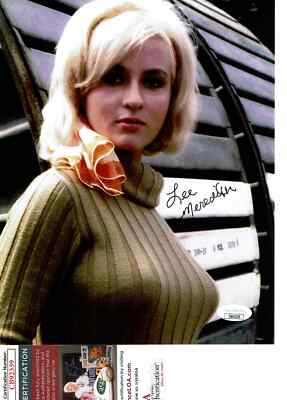 Sexy Playboy model & MILLER LITE Lee Meredith autographed 8x10 Color