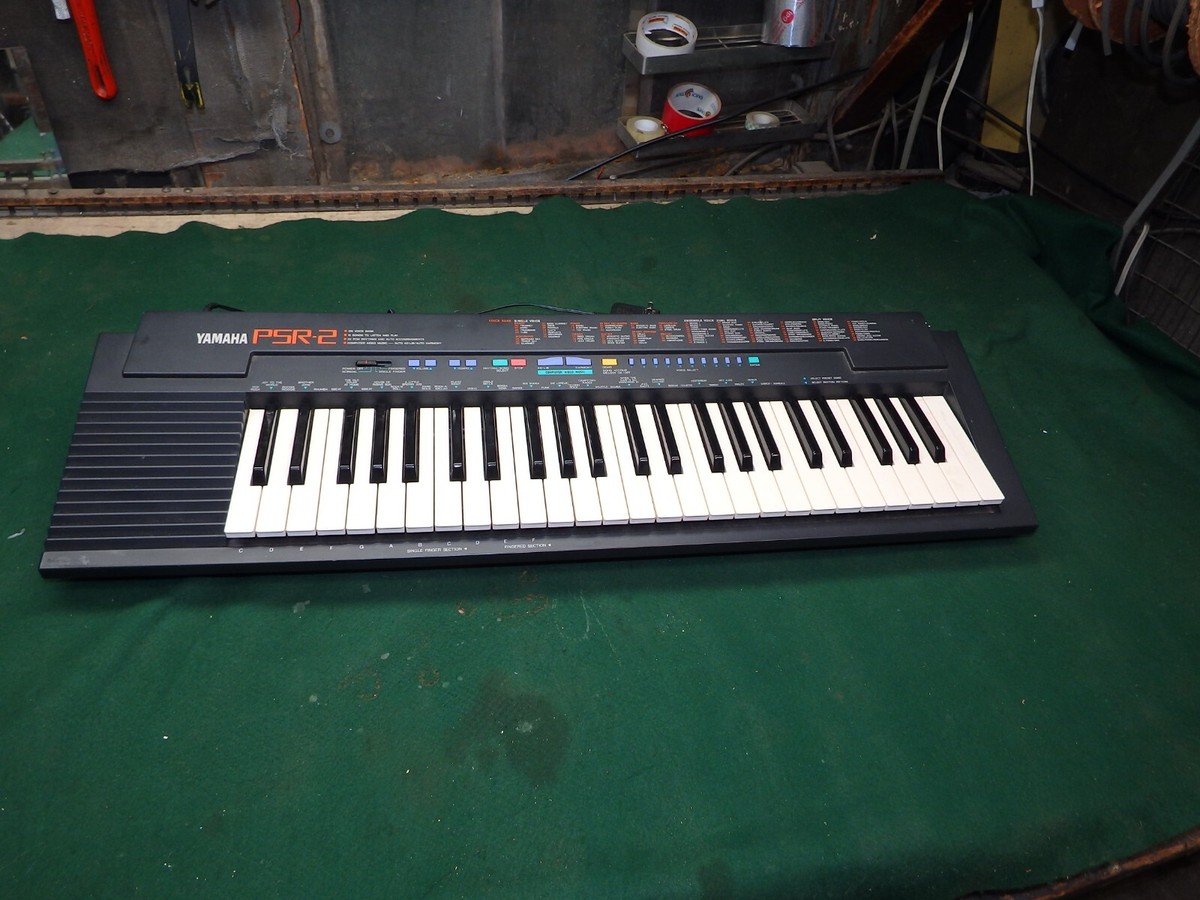 鍵盤楽器 YAMAHA PSR-2 YAMAHA PSR-2 Portable Electronic Keyboard Portatone With