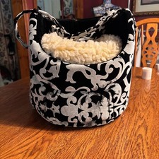 Dog Carrier/Car Seat Small Breeds Black and White