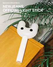 NewJeans - Official Light Stick