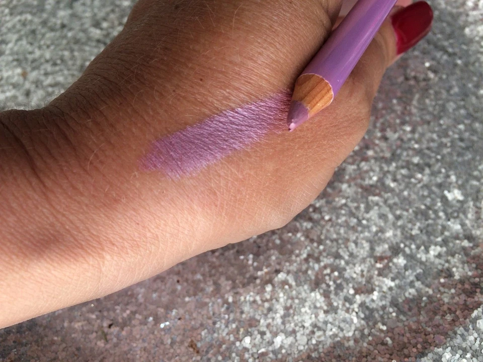 T LECLERC PRO CRAYON CONTOUR DES YEUX LONGUE TENUE 05 BRUME ROSEE