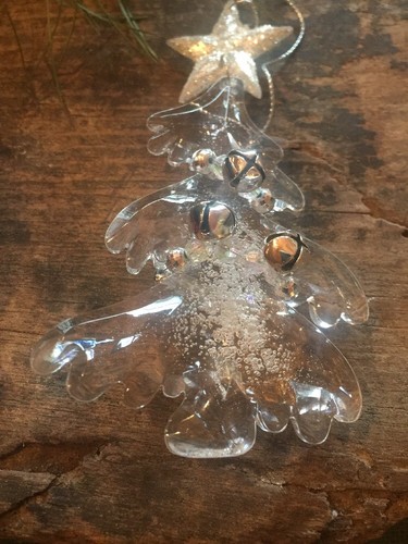ADORABLE NEW KURT ADLER 4.7" CLEAR CHRISTMAS TREE WITH BELLS ORNAMENT! - Picture 4 of 9