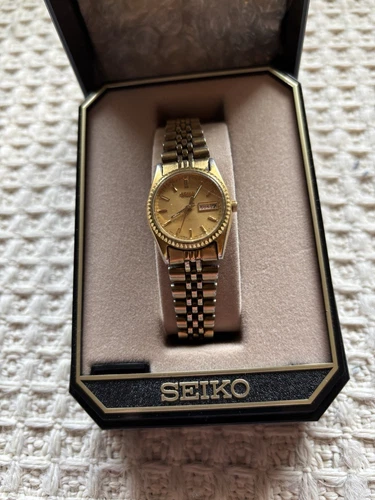 Seiko Gold Tone Ladies Quartz Watch