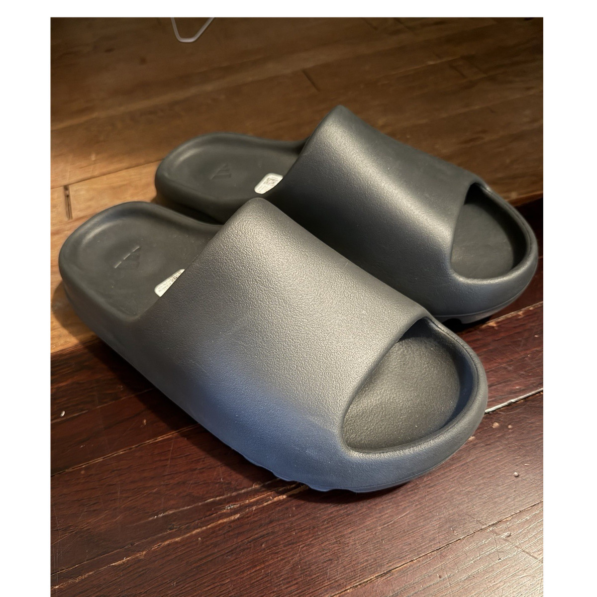 adidas Men's Gray Slide Yeezy Slate Grey Size 11 EU 46 UK 11 | eBay