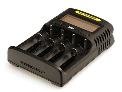 Nitecore Intercore Ladegerät UMS40303000 für mehrere Akku Typen ohne Kabel !