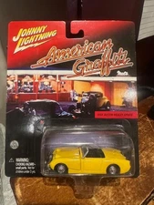 2001 Johnny Lightning American Graffiti 1958 Austin Healey Sprite Yellow