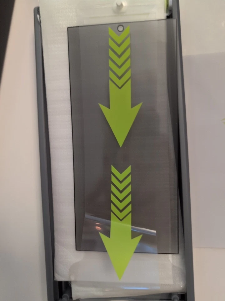 Protector de pantalla de privacidad WSKEN Pursue Forever para iPhone 15 Pro paquete de 2 Foto 4 de 4