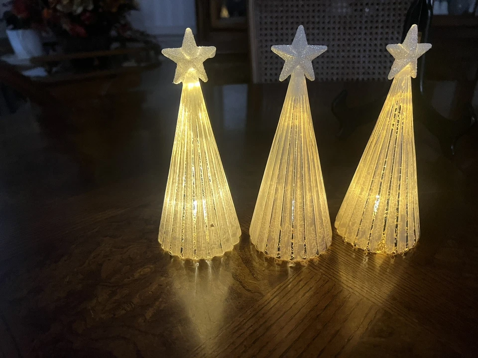 Рождественские елки Zodax из освещенного стекла, набор высотой 3, 6 дюймов - Изображение 2 из 4