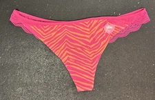 NWT Victoria's Secret PINK Lace Back Low Rise Thong; Vintage; Medium
