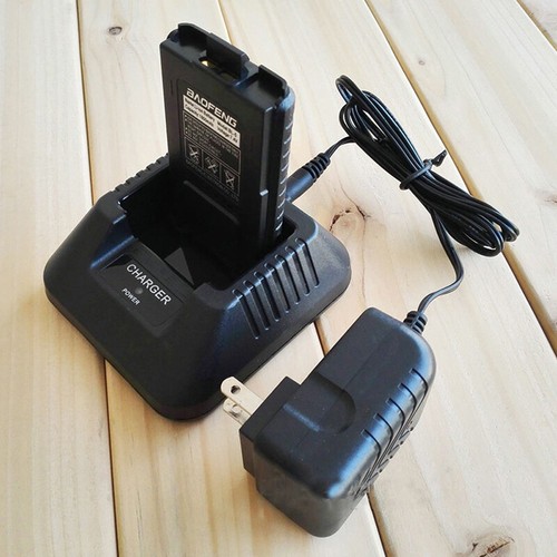 Walkie Talkie Original Desktop Charger for Baofeng UV-5R A/E/Plus TP Two way _r1 - Zdjęcie 4 z 7