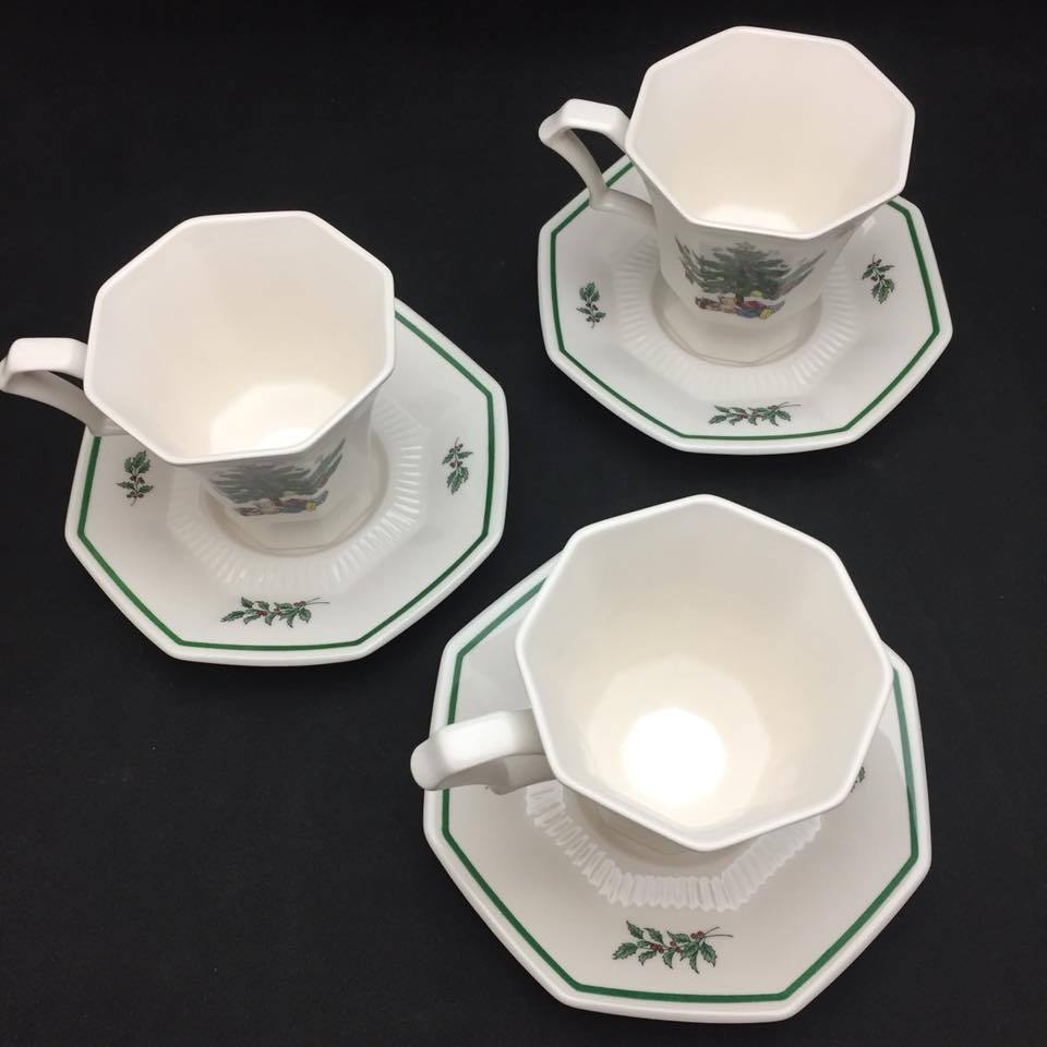 Nikko Christmastime Teacups & Saucers (set of 3) - Christmas & Hexagonal Shape