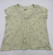 Earth Angels Womens T Shirt Green Floral Lace Detail, Size Medium Pre-Owned Used