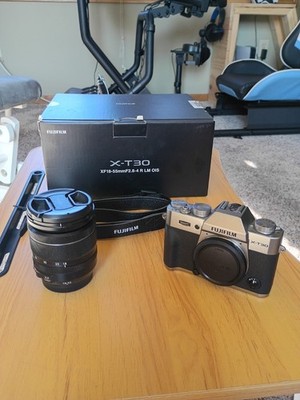 Fujifilm XT-30 Mirrorless camera With xF 18-55mm Kit Lens