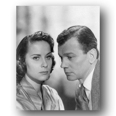 Alida Valli, Joseph Cotten Photo 8x10 The Third Man Film Noir 1949 UK