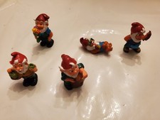 5 figurek jajka niespodzianki