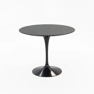 2018 Eero Saarinen for Knoll Tulip Dining Table in Black Laminate 35", Aluminum
