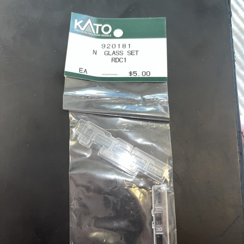 Juego de cristales escala N NOS Kato RDC1 920181 | Condition: New