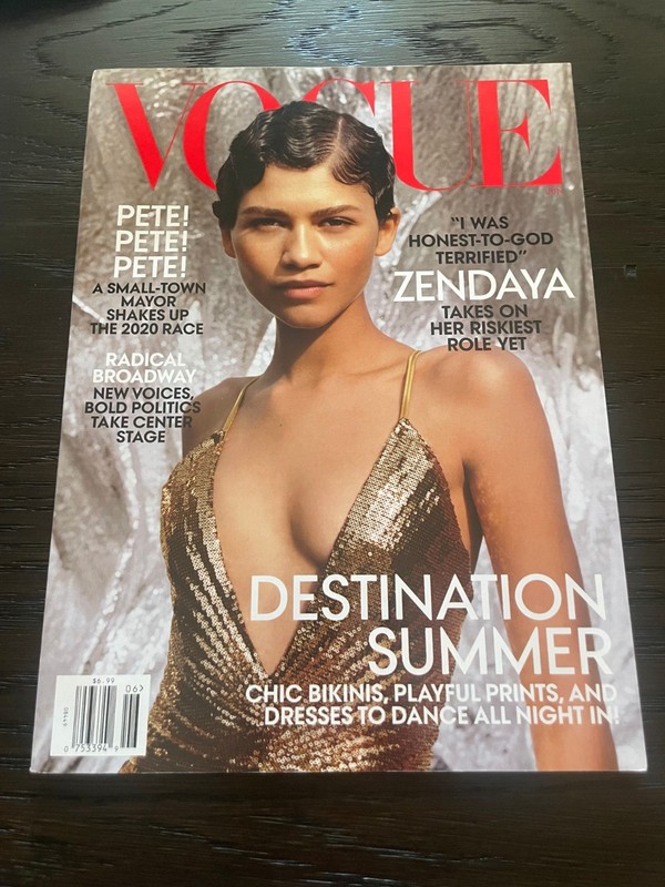 US  VOGUE  - June 2019 - Zendaya Cover