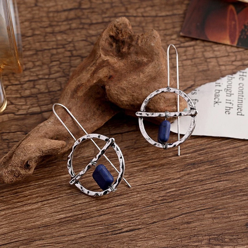 Fashion Vintage Women Earrings Silver Forged Circle Square Hand Crafted 1877 - Image 2 of 4