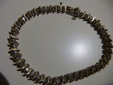 10k yellow gold 3.0 ctw diamond tennis bracelet size 7 inches