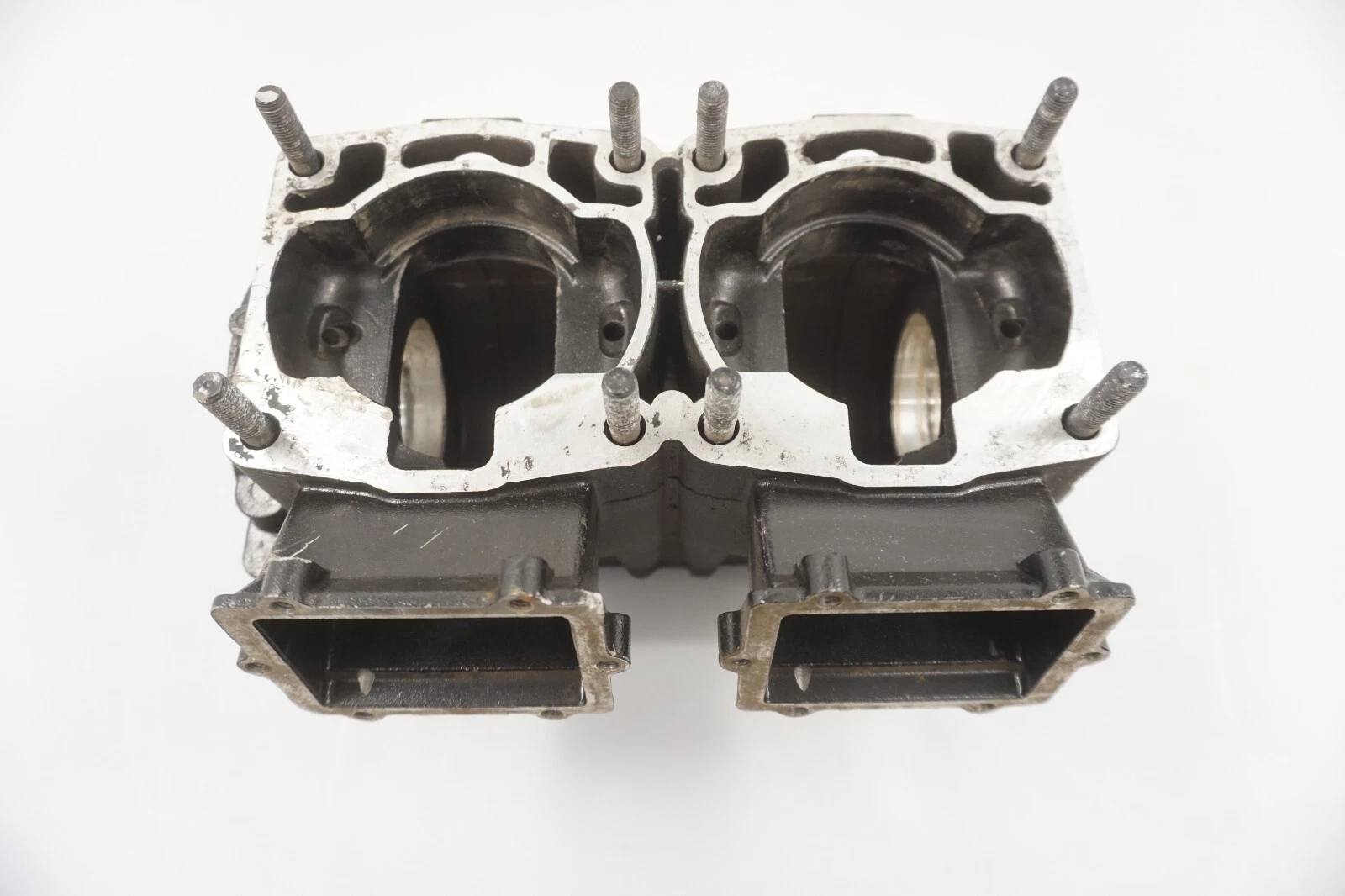 1996-2000 Polaris SL / SLT / Hurricane 700 OEM Crankcase Engine Cases 2201210