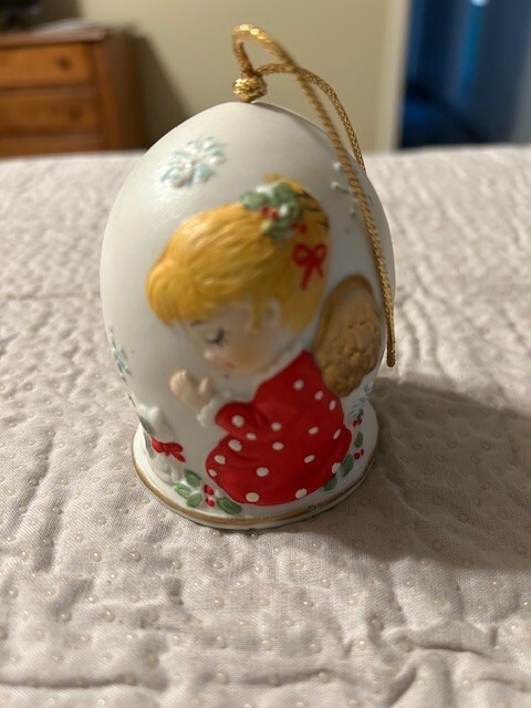 Vintage 1980 Jasco Christmas Chimes Bell Ornament - Girl Angel and Cat