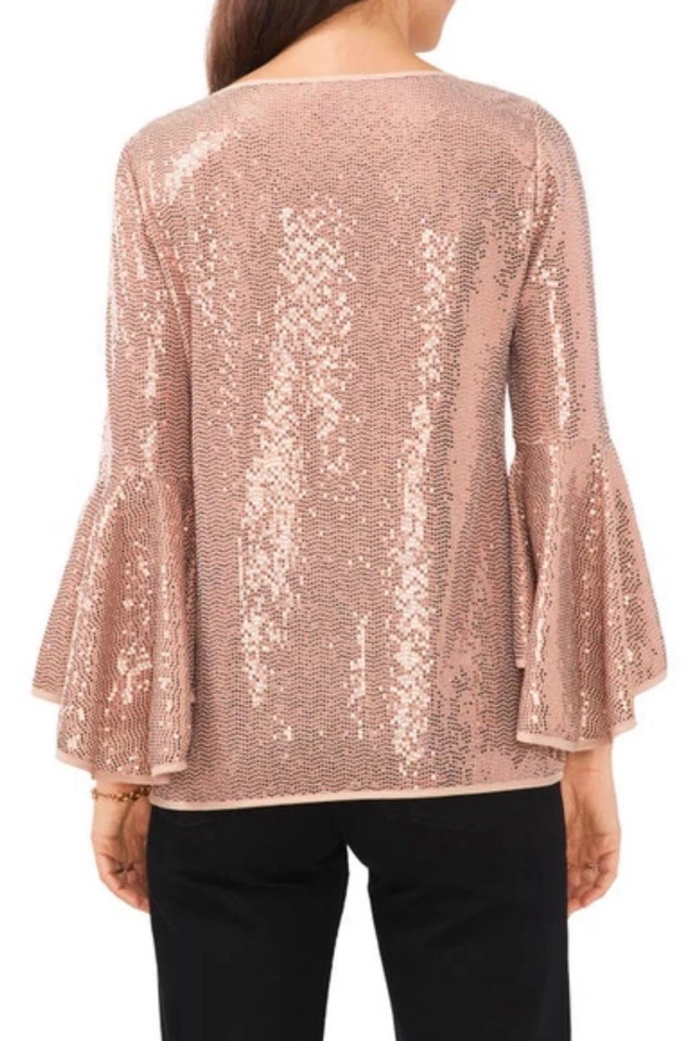 Top para mujer Vince Camuto tejido con lentejuelas metálico manga acampanada dorado, grande $89 Foto 2 de 4