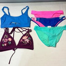 Lot of 5 Swimsuit Bundle Bikini Tops and Bottoms Mix and Match Lot Medium