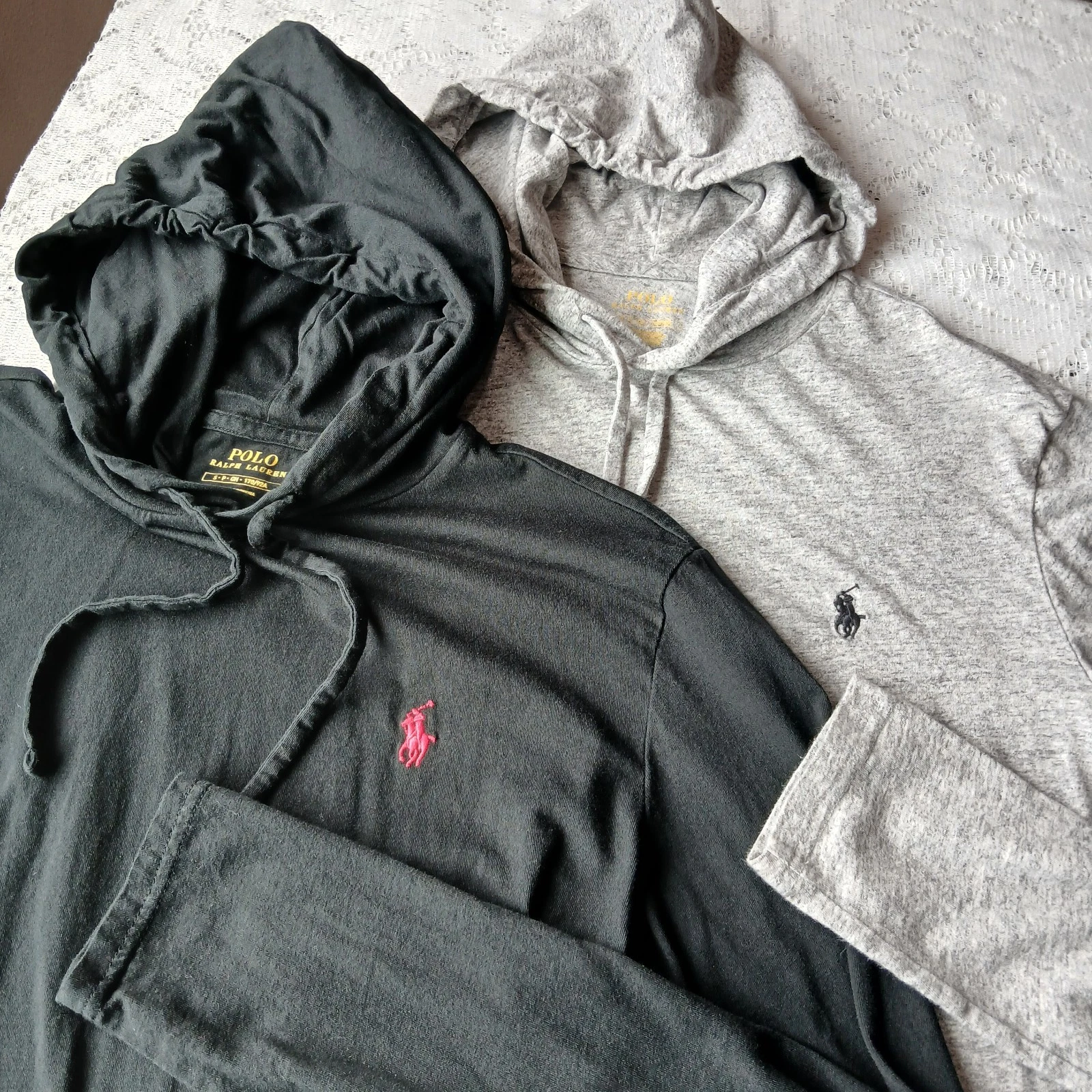 Lot 2 Polo Ralph Lauren Lightweight Hooded Shirt S Heather Gray, Black Hoodie
Opens in a new window