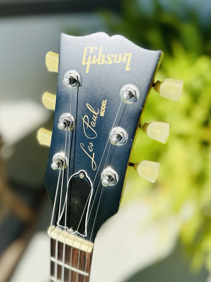 Gibson 2018 Les Paul Tribute Gold Top 美国制造电吉他 — 第 2/3 张图片