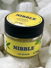 Lush Exclusive Lemon Nibble Lip Scrub