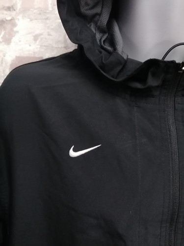 Nike Jacke Herren klein schwarz Alta Fußball 2011 halber Reißverschluss und Taschen - Bild 4 von 13