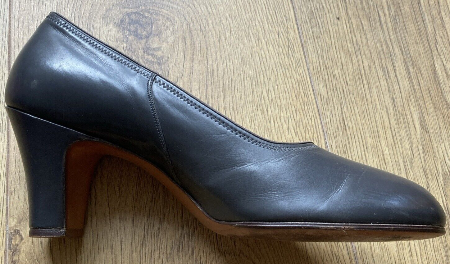 Vintage Ladies 1940s/1950s?  Grey All Leather  Shoes, Smallish Size 7B, Goodwood 5